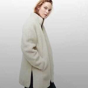 Jcrew Sherpa Teddy coat with gold hardware